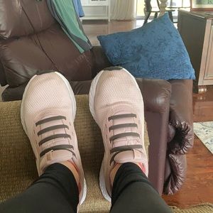 Size 8.5 Nike Revolution